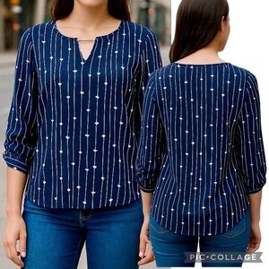 Jade Ladder Front Navy Blue Patterned Convertible‎ Long Sleeve Blouse Size S